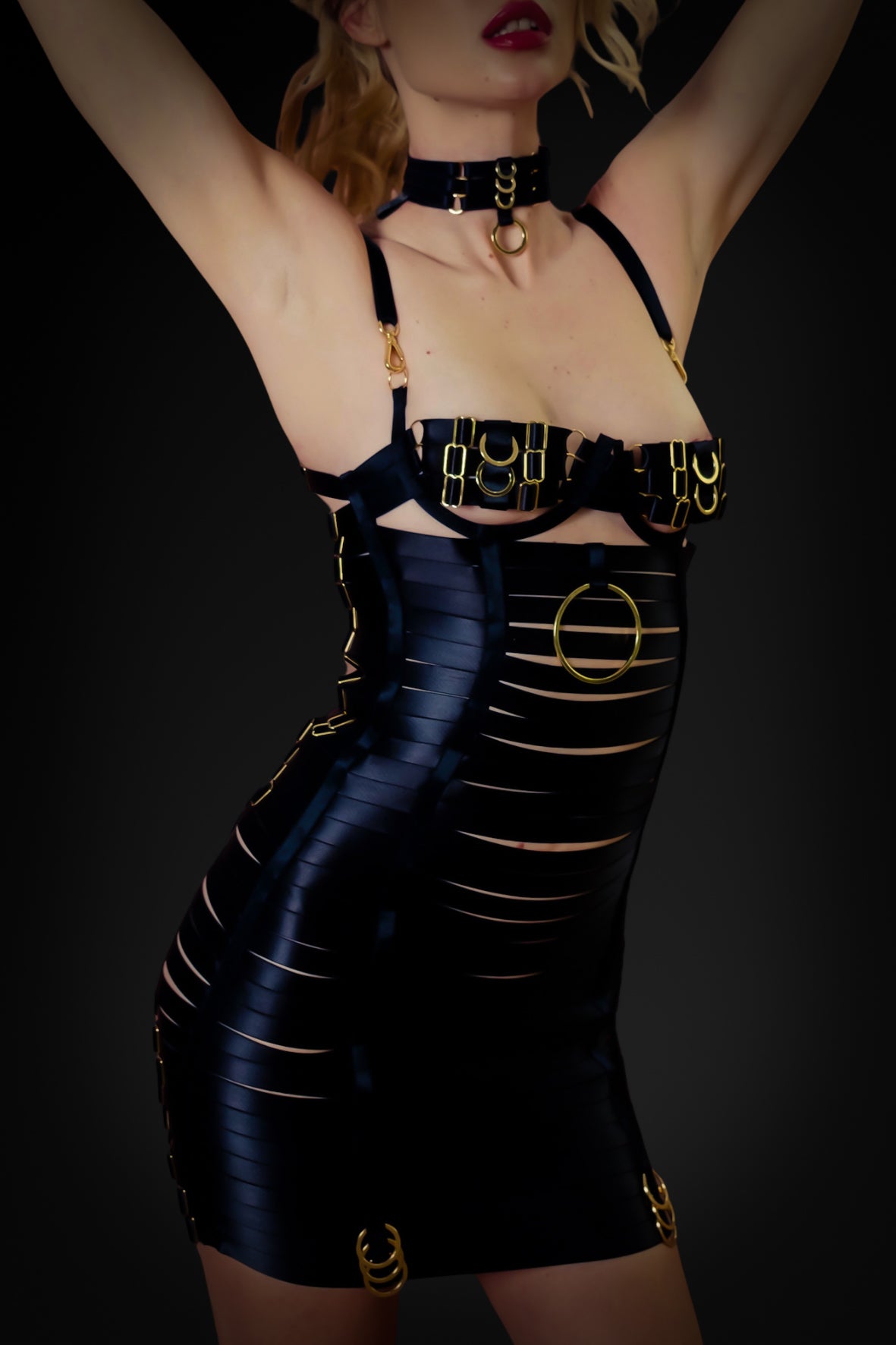 Rolling Halo Dress Black