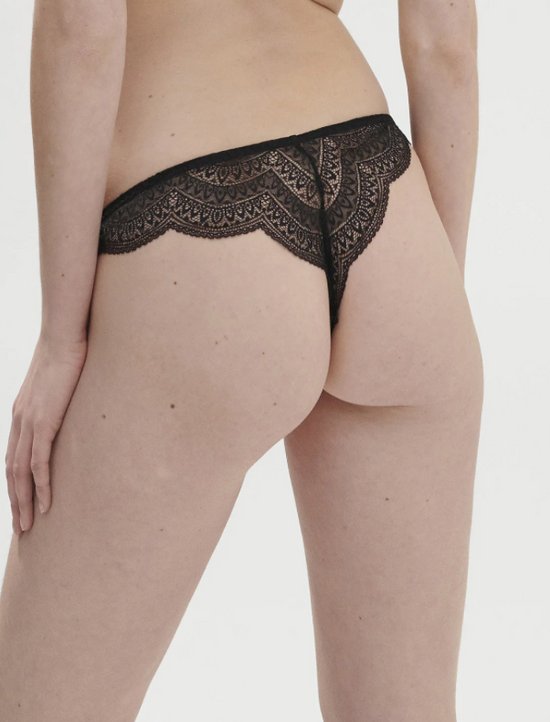 Simone Perele Karma Tanga