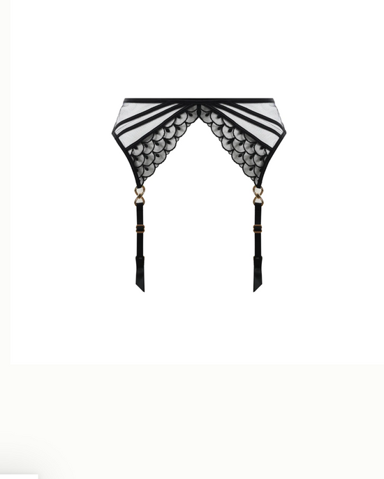 Shikkosa Aki Suspender Belt