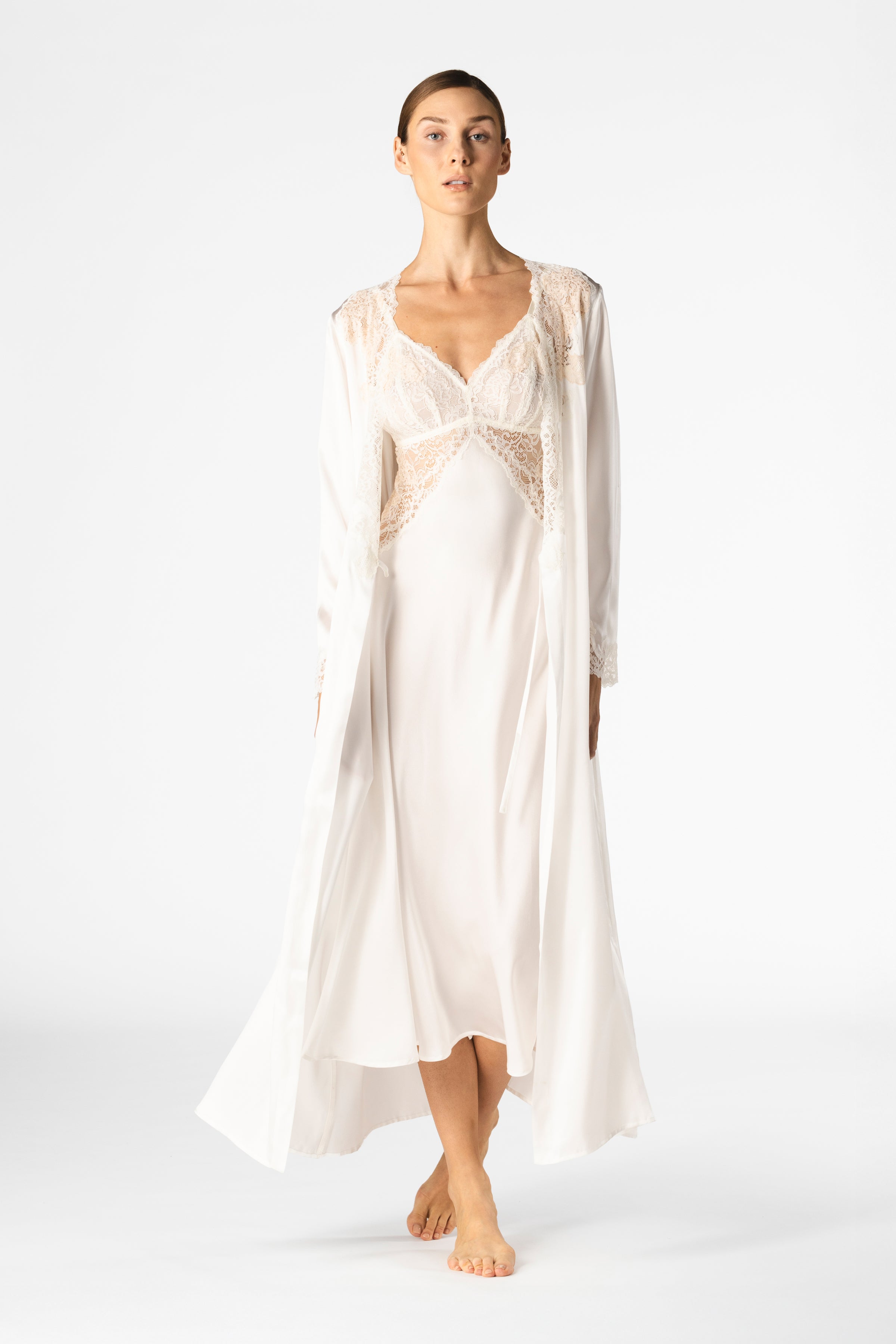 NK Imode Eniko Long Silk Robe – Trousseau Of Dallas
