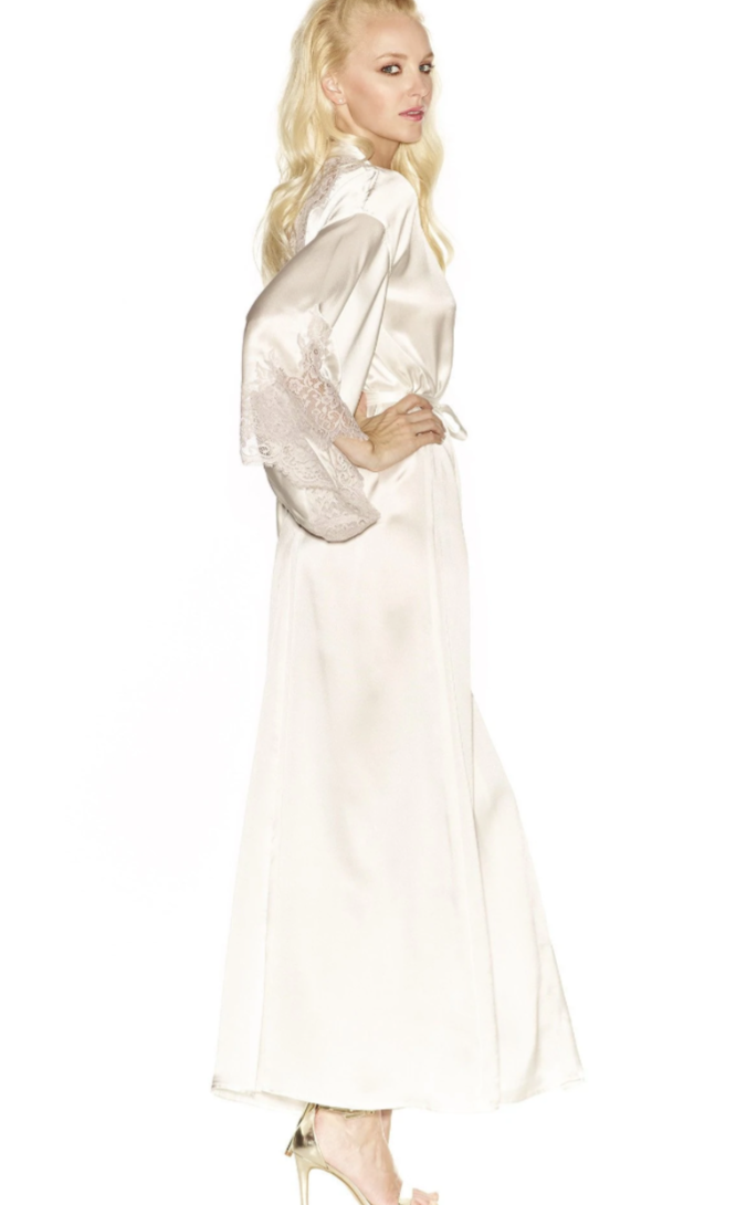 Trousseau Of Dallas Estrella Stardom Long Silk Kimono